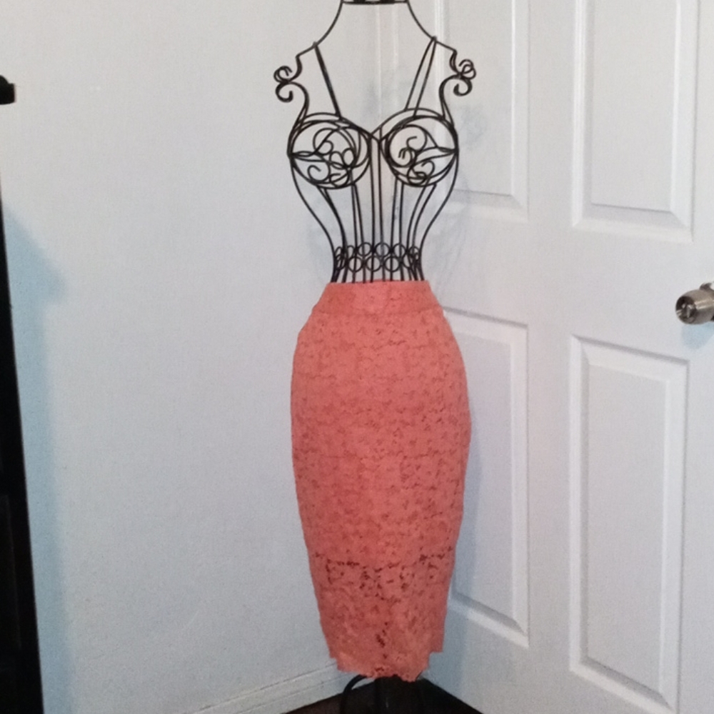 Pencil skirt